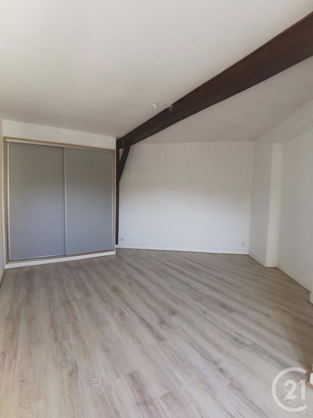 Appartement F2 à louer - 2 pièces - 60.86 m2 - LA FERTE GAUCHER - 77 - ILE-DE-FRANCE - Century 21 A.S.M.