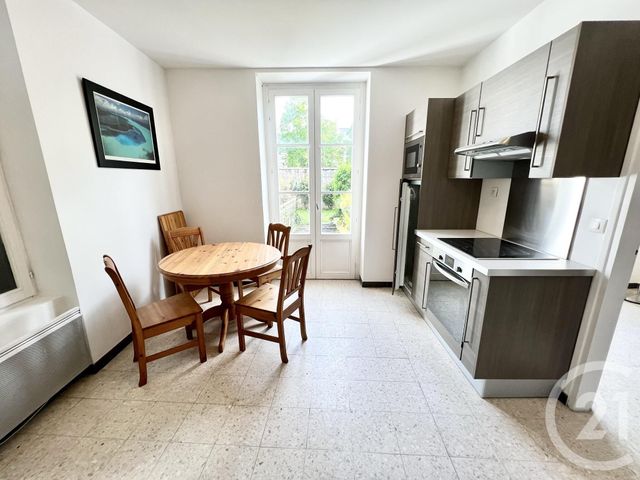 Appartement F2 à louer - 2 pièces - 22.08 m2 - COULOMMIERS - 77 - ILE-DE-FRANCE - Century 21 A.S.M.