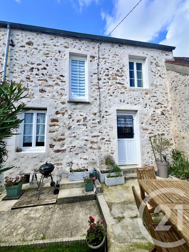 maison à vendre - 5 pièces - 91.19 m2 - SAINTS - 77 - ILE-DE-FRANCE - Century 21 A.S.M.