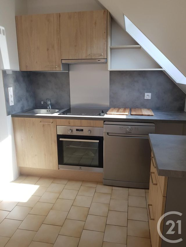 Appartement F3 à louer - 3 pièces - 55.9 m2 - COULOMMIERS - 77 - ILE-DE-FRANCE - Century 21 A.S.M.